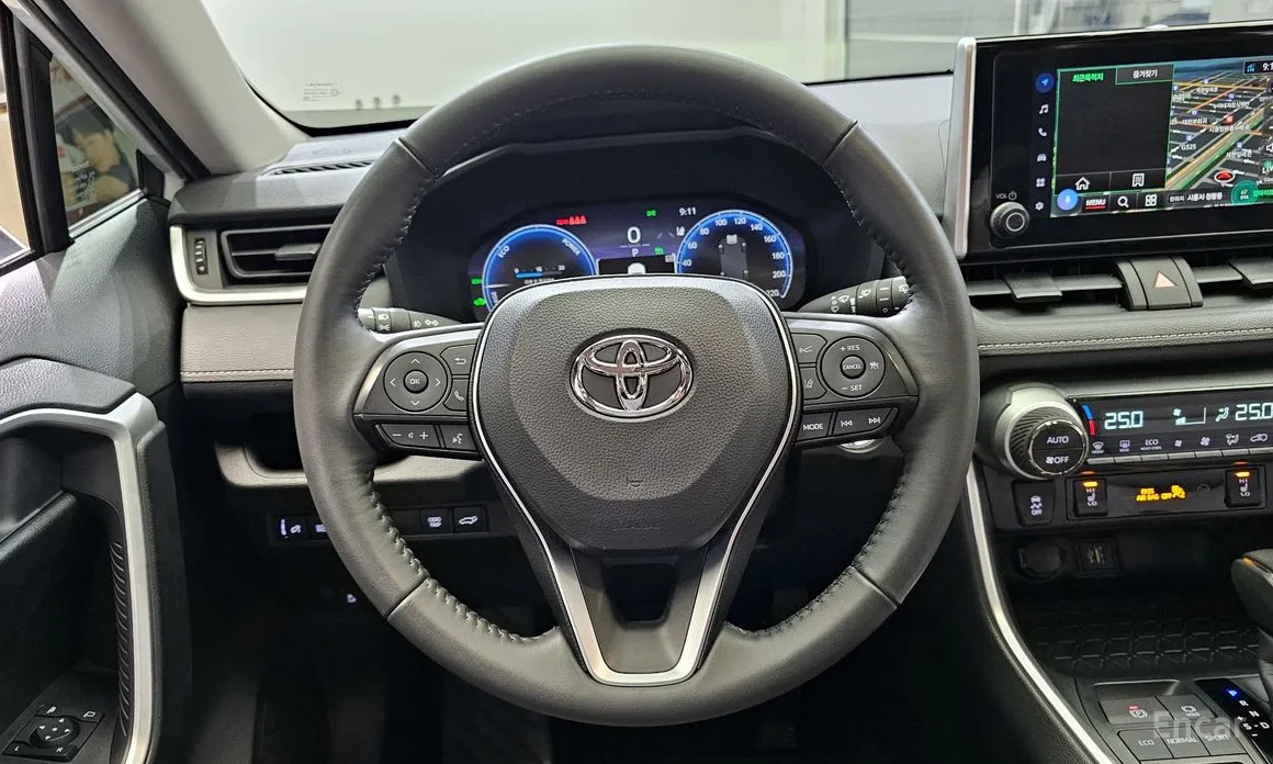 Toyota RAV4 2019 2.5 2WD Hybrid XLE