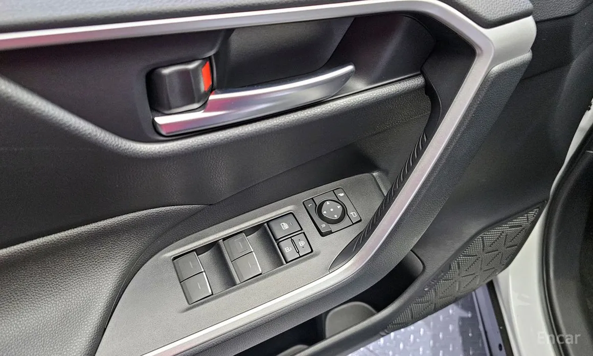 Toyota RAV4 2019 2.5 2WD Hybrid XLE