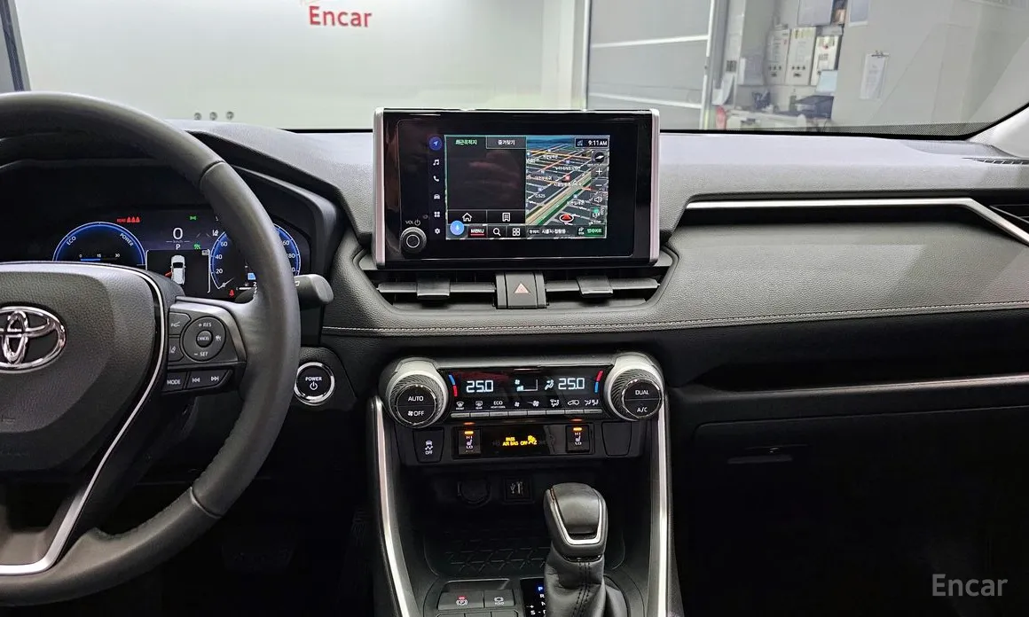 Toyota RAV4 2019 2.5 2WD Hybrid XLE