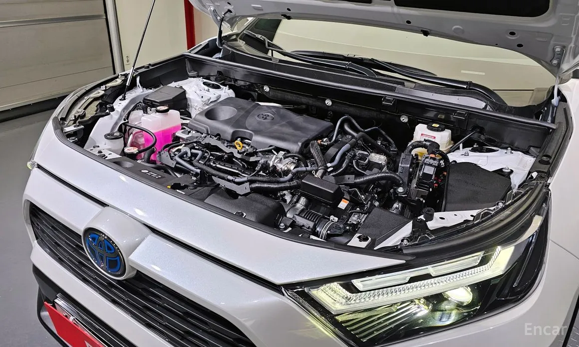 Toyota RAV4 2019 2.5 2WD Hybrid XLE