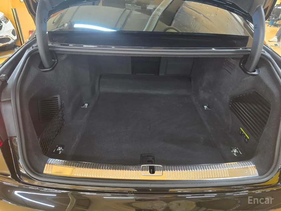 Audi A8 2018 55 TFSI Quattro Premium LWB