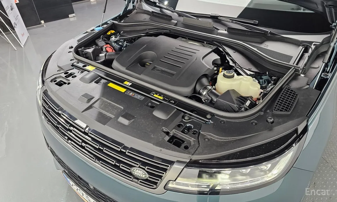 Land Rover Range Rover Sport 2022 P550E Dynamic HSE