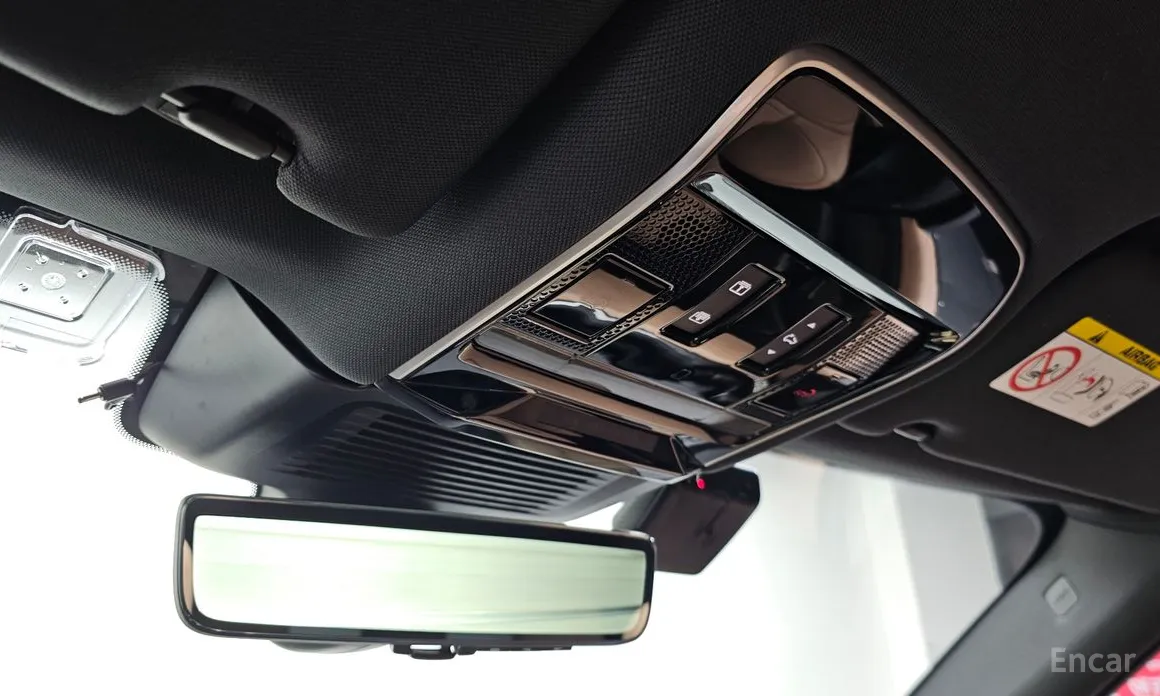 Land Rover Range Rover Sport 2022 P550E Dynamic HSE