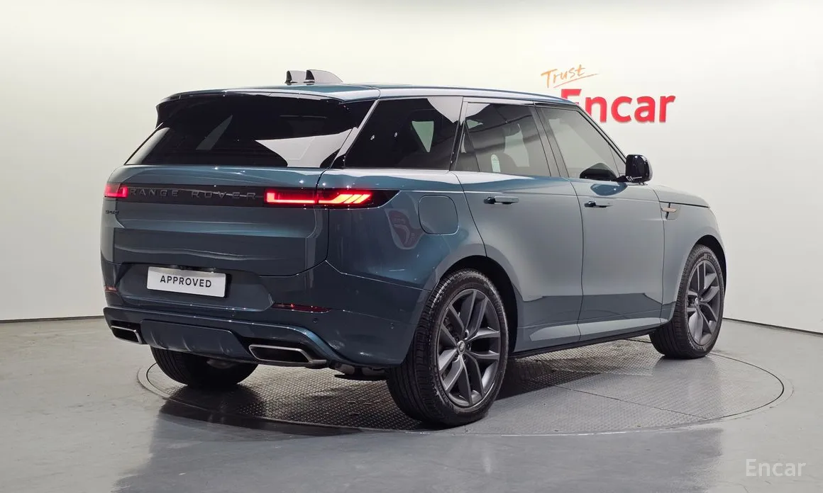 Land Rover Range Rover Sport 2022 P550E Dynamic HSE
