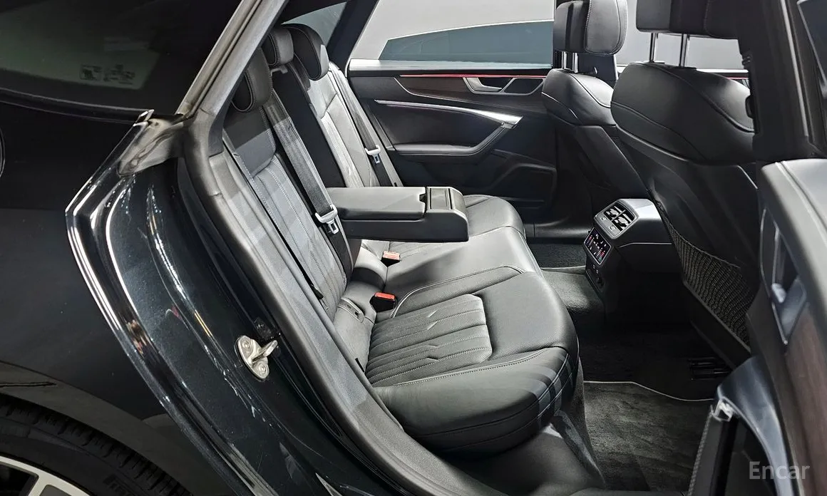 Audi A7 2018 55 TFSI Quattro Premium