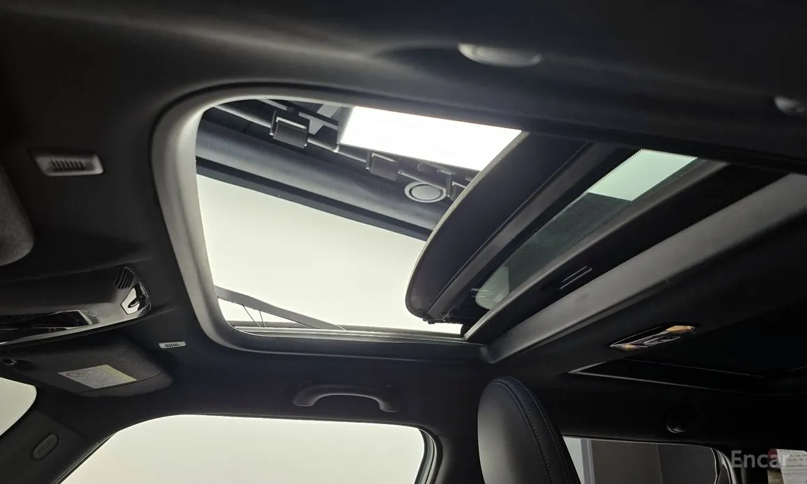 Mini Cooper 2024 5 Door Favoured