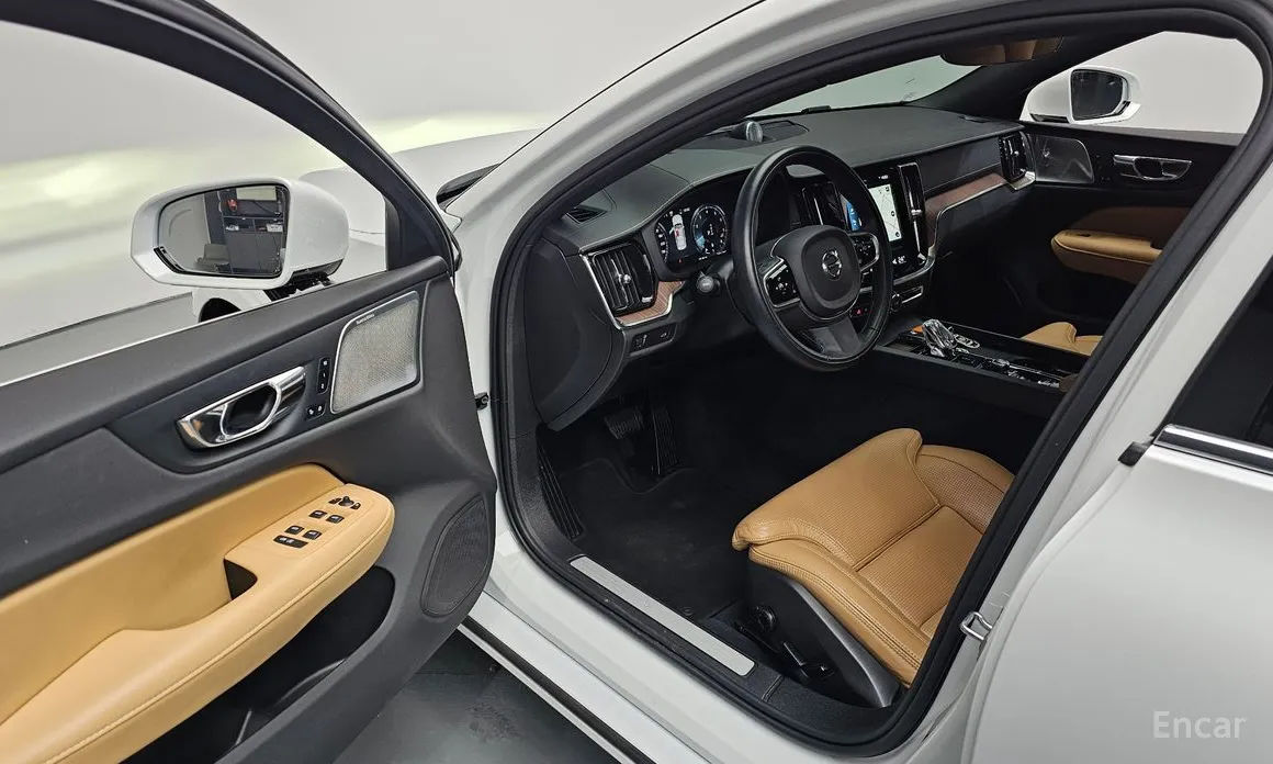 Volvo S60 2019 B5 Inscription
