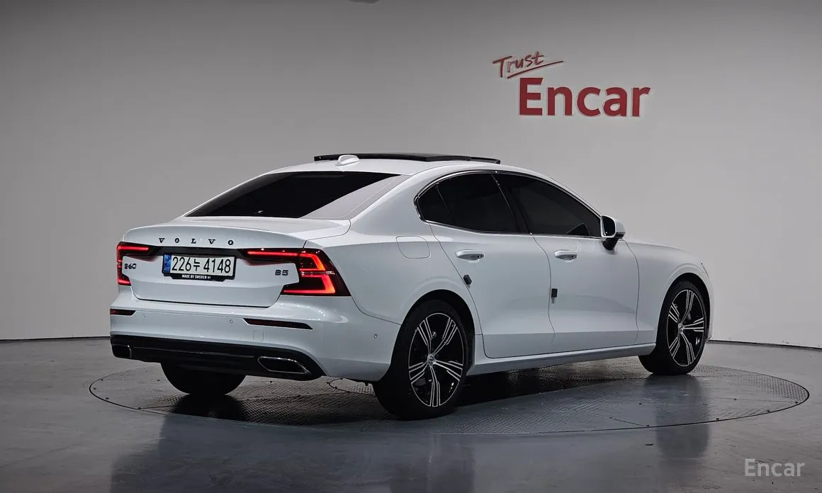 Volvo S60 2019 B5 Inscription