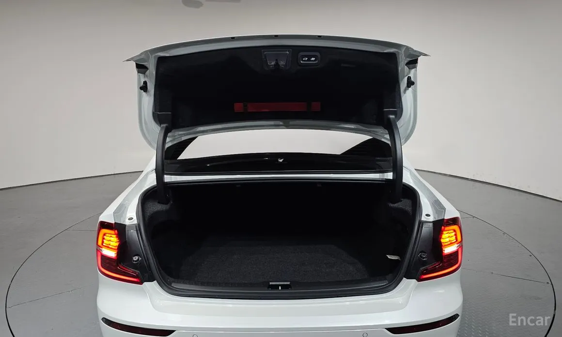 Volvo S60 2019 B5 Inscription