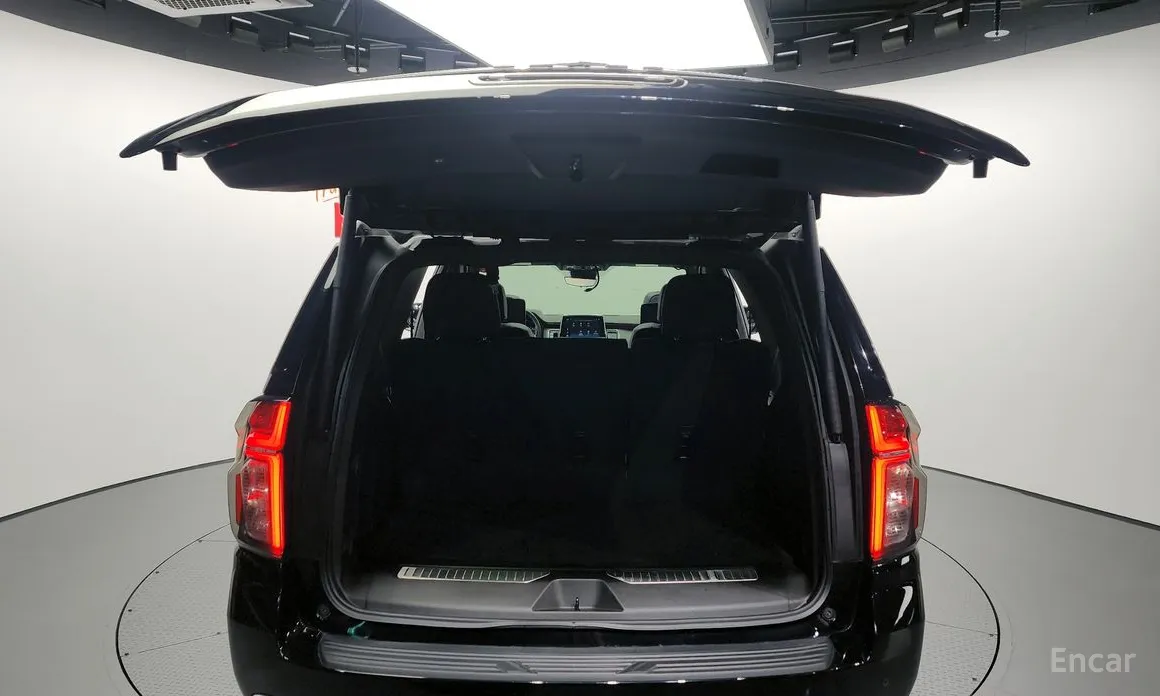 Chevrolet Tahoe 2022 6.2 Dark Knight 4WD