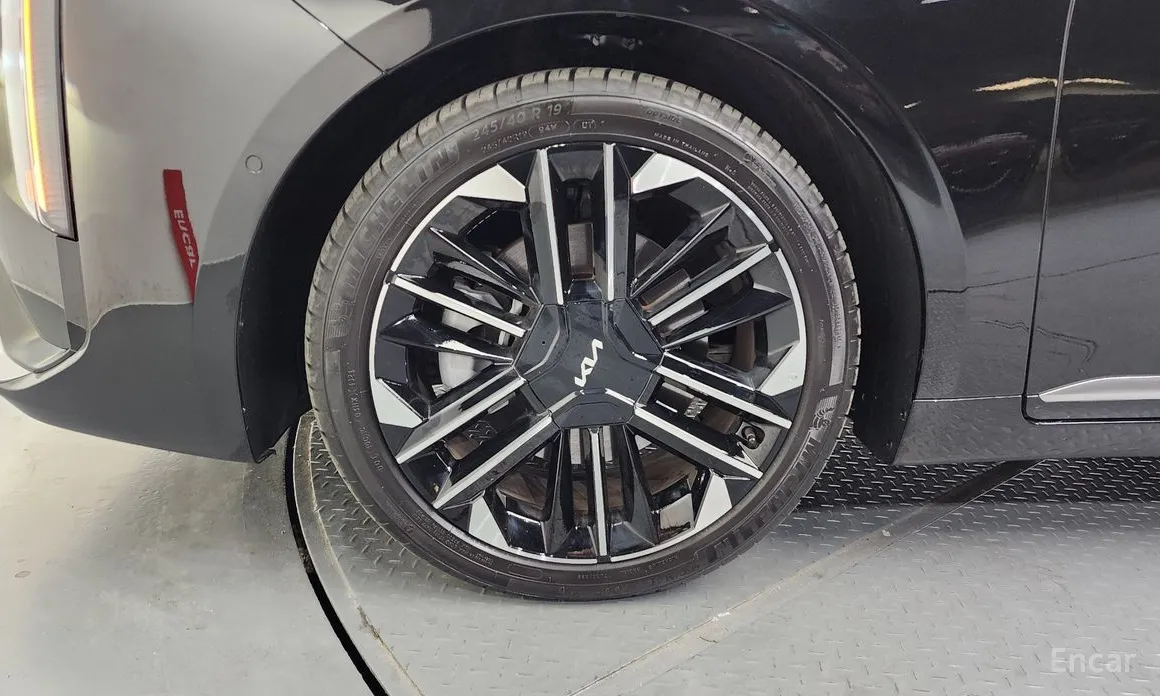 Kia K8 2024 2.5 Gasoline 2WD