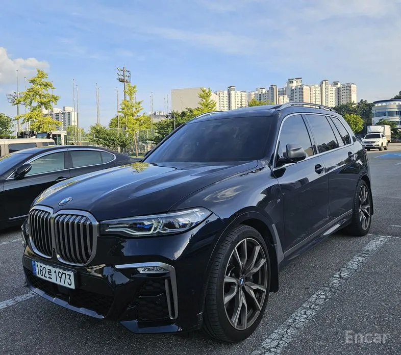 BMW X7 2019 M50i 6STR
