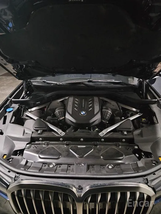 BMW X7 2019 M50i 6STR