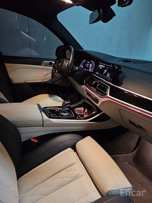 BMW X7 2019 M50i 6STR