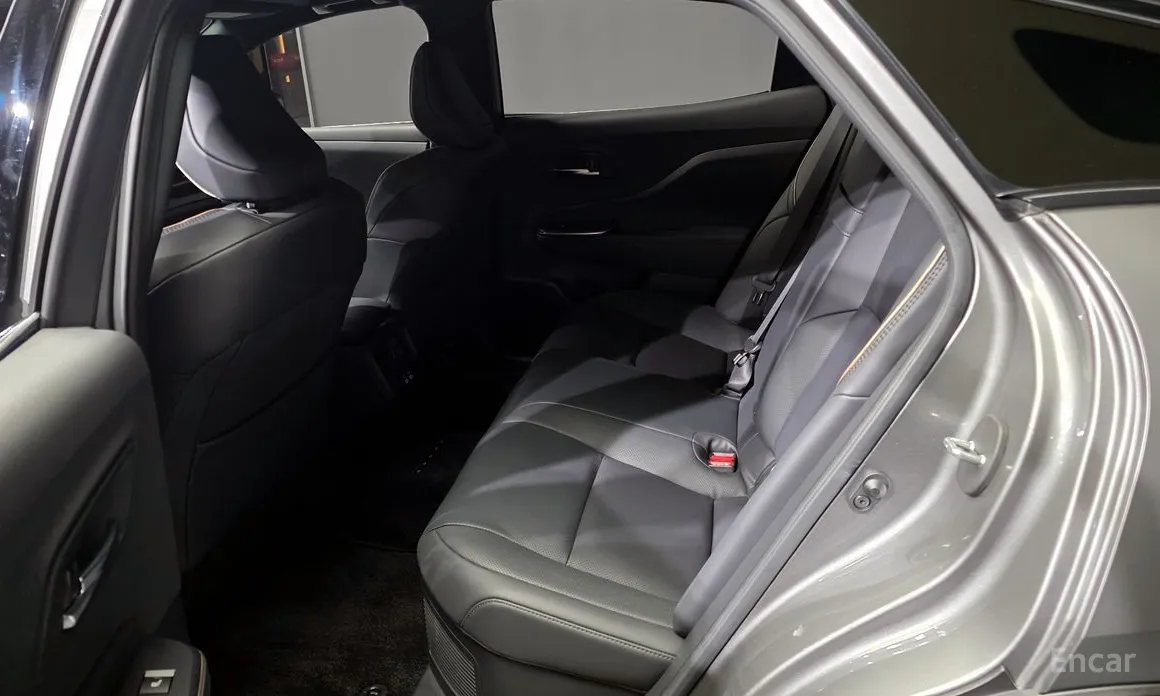 Toyota Crown 2023 2.5 4WD Hybrid