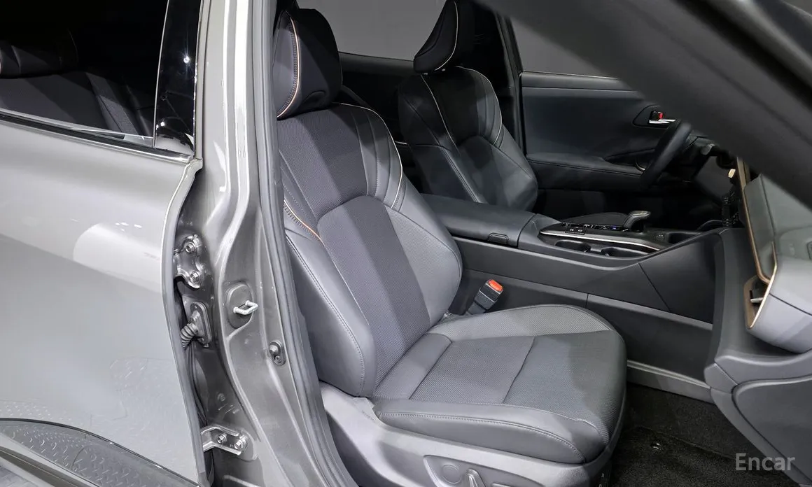 Toyota Crown 2023 2.5 4WD Hybrid