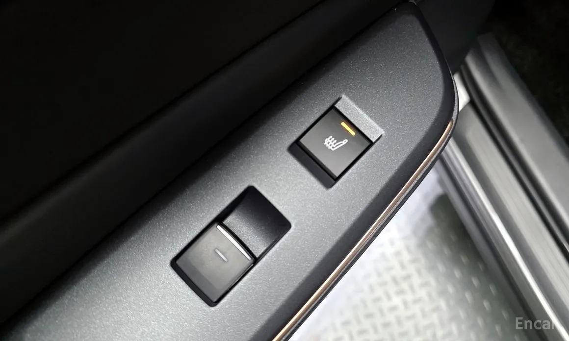 Toyota Crown 2023 2.5 4WD Hybrid