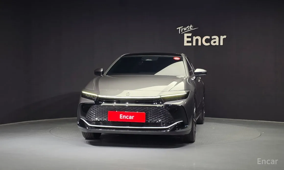 Toyota Crown 2023 2.5 4WD Hybrid