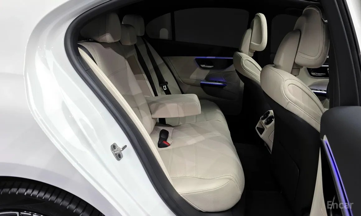 Mercedes-Benz C-Class 2022 C200 Avantgarde