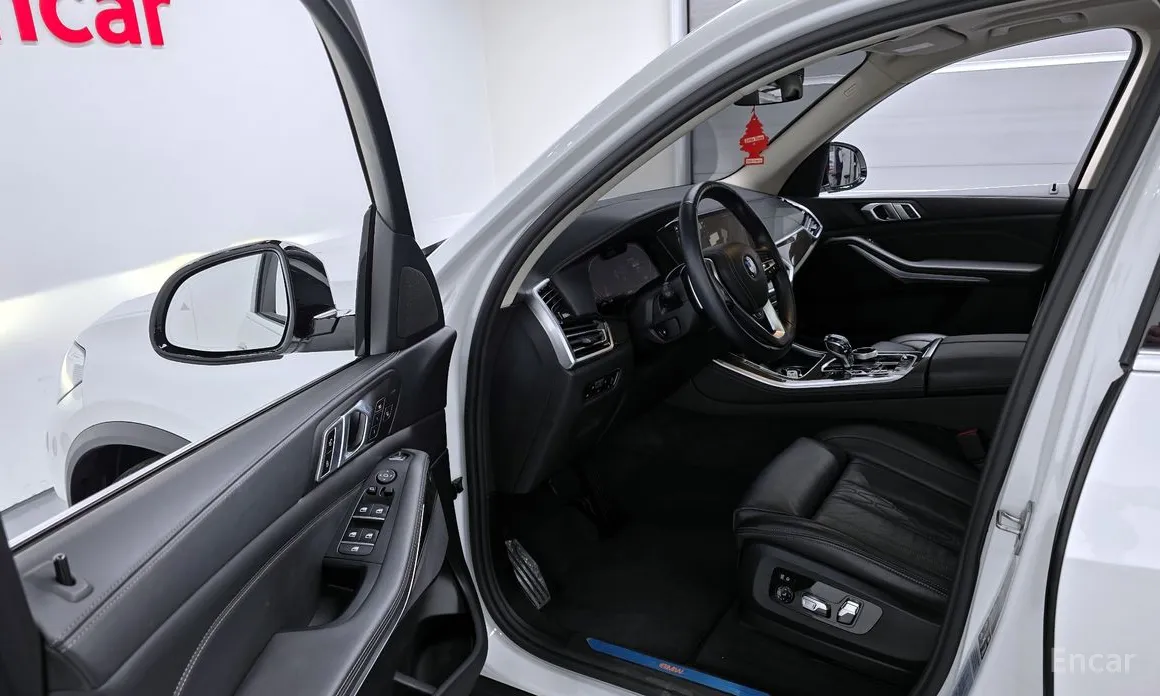 BMW X5 2019 xDrive 40i xLine