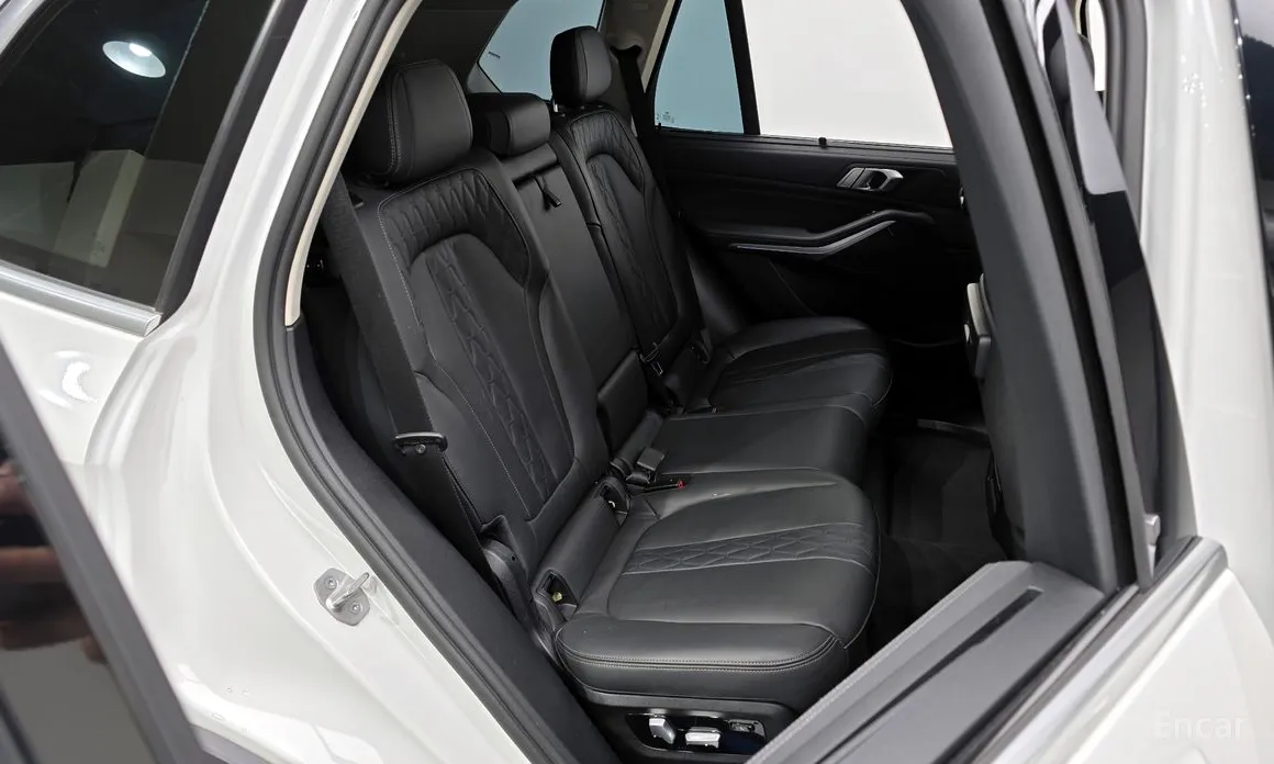 BMW X5 2019 xDrive 40i xLine