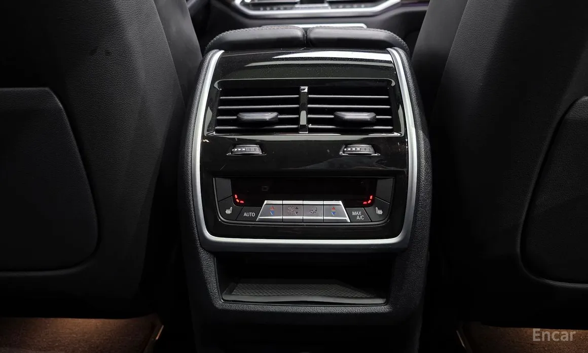 BMW X5 2019 xDrive 40i xLine