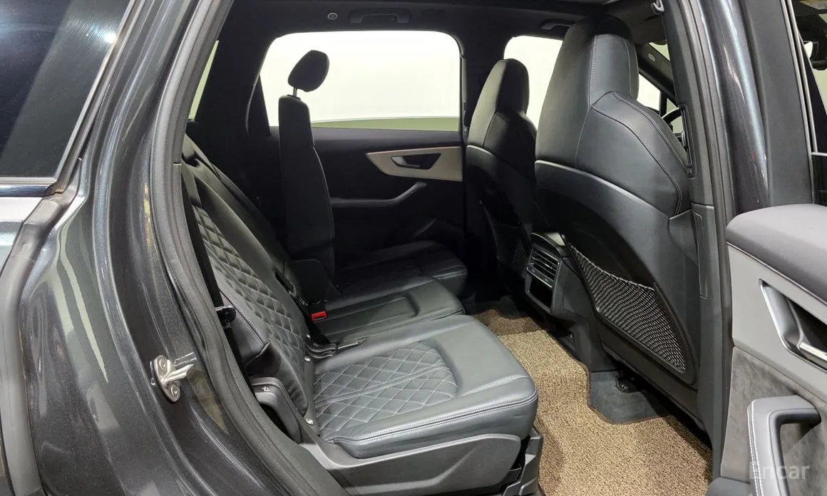 Audi Q7 2016 55 TFSI Quattro Premium