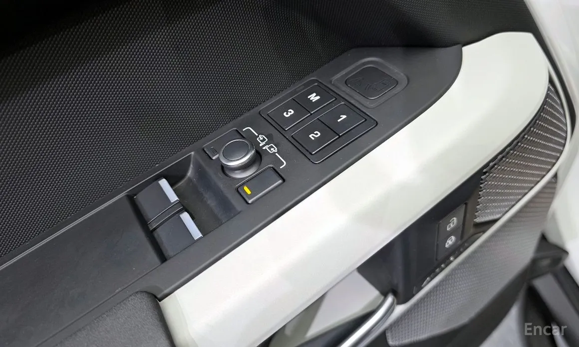 Land Rover Defender 2020 90 D250 SE