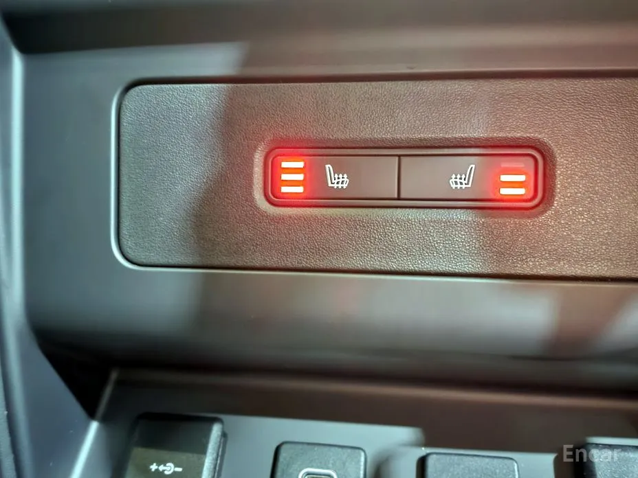 Land Rover Defender 2020 90 D250 SE