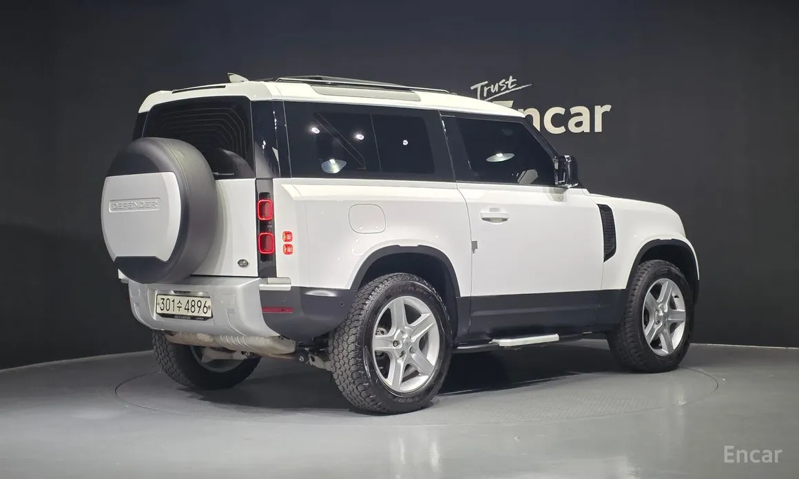 Land Rover Defender 2020 90 D250 SE