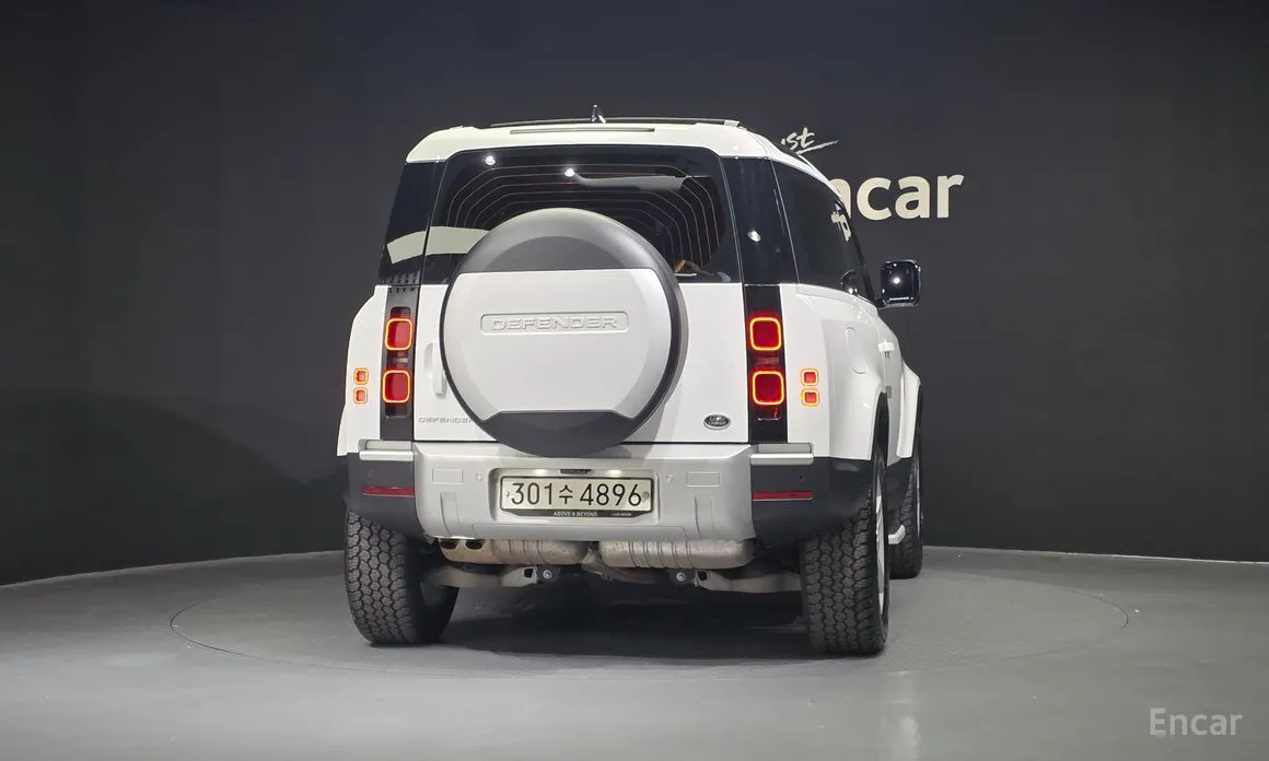 Land Rover Defender 2020 90 D250 SE