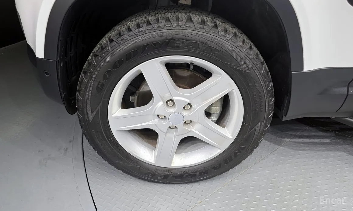 Land Rover Defender 2020 90 D250 SE