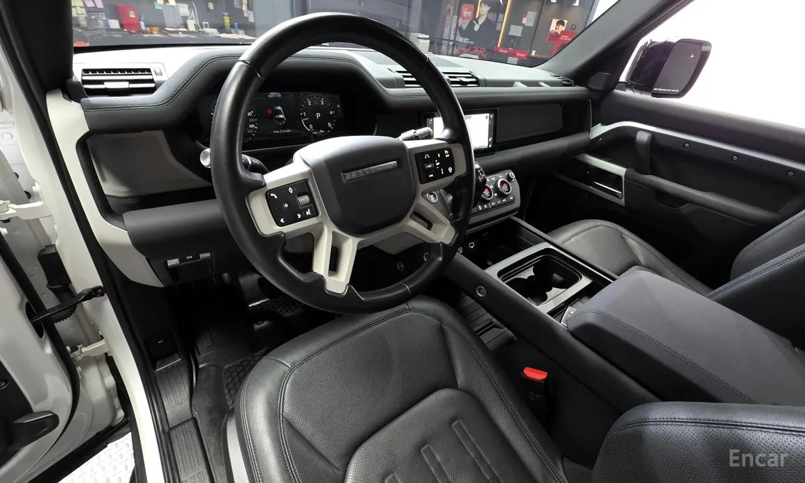 Land Rover Defender 2020 90 D250 SE