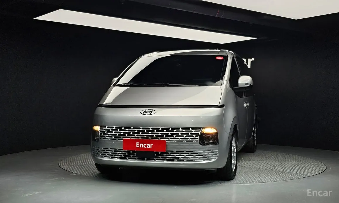 2021 Hyundai Staria