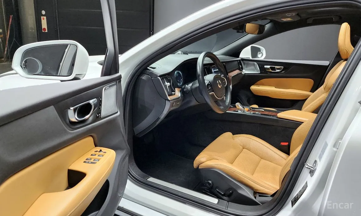 Volvo S60 2019 B5 Inscription