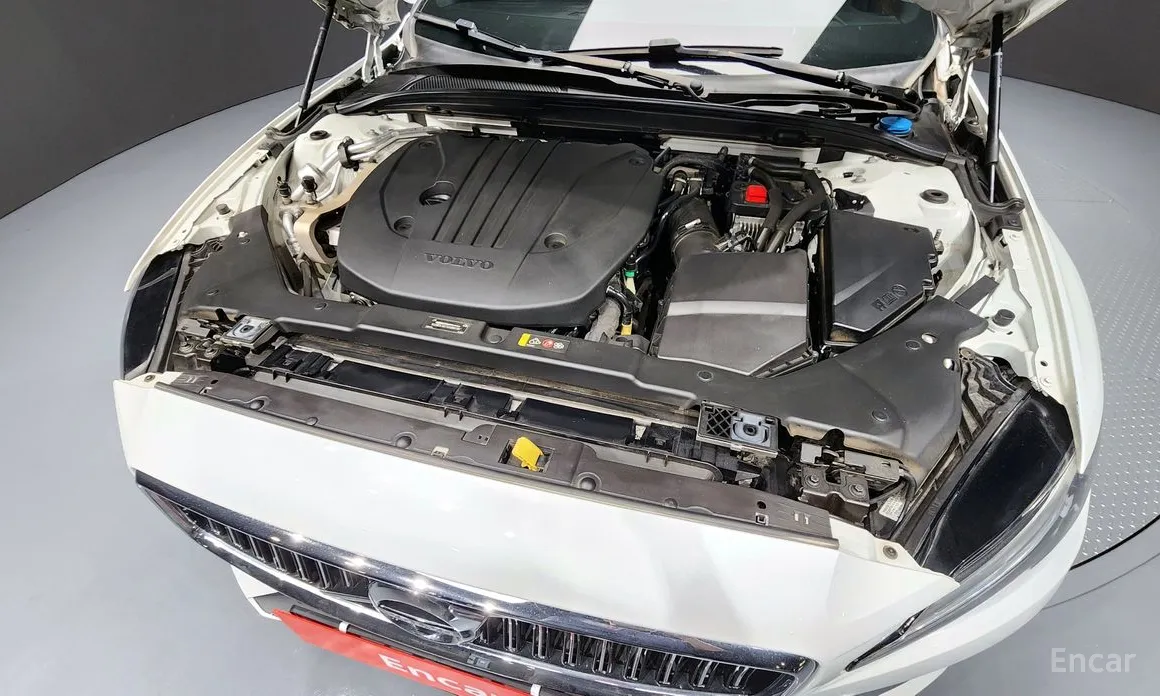 Volvo S60 2019 B5 Inscription