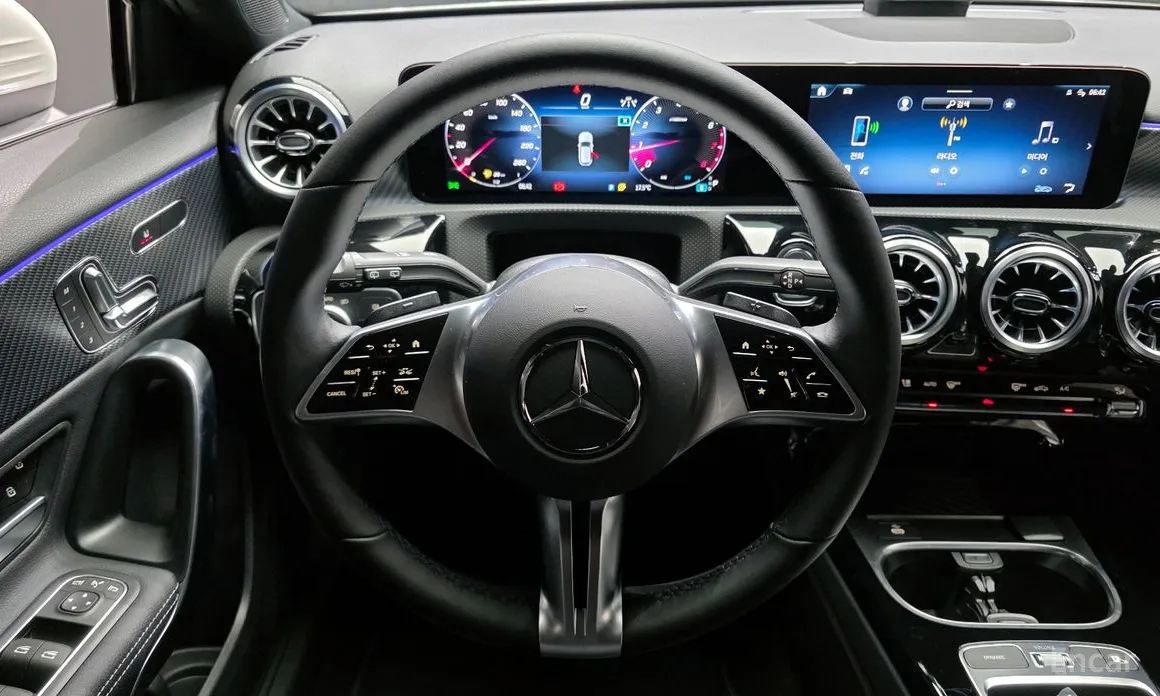 Mercedes-Benz A-Class 2019 A220 Hatchback