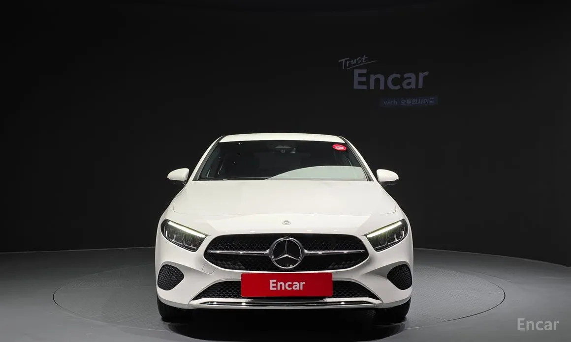 Mercedes-Benz A-Class 2019 A220 Hatchback