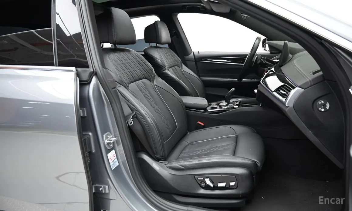 BMW Gran Turismo 2017 630i xDrive M Sport