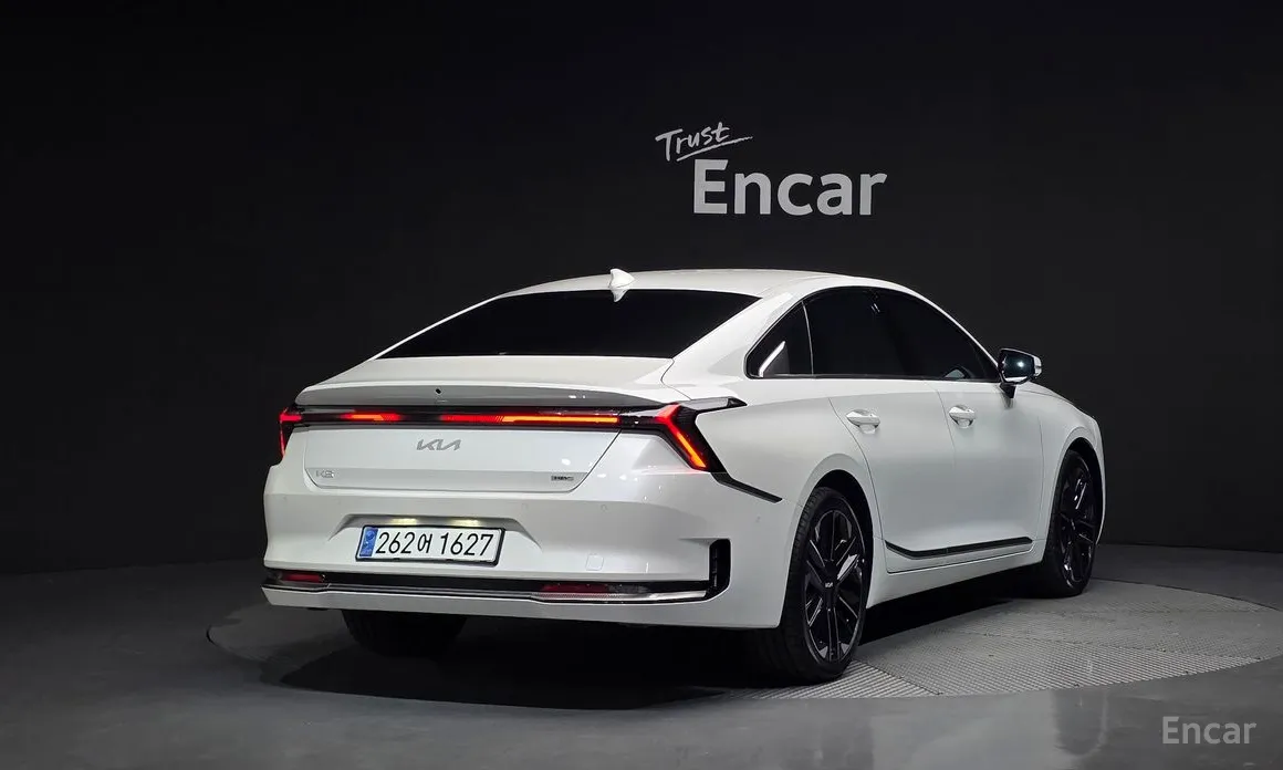 Kia K8 2024 Signature