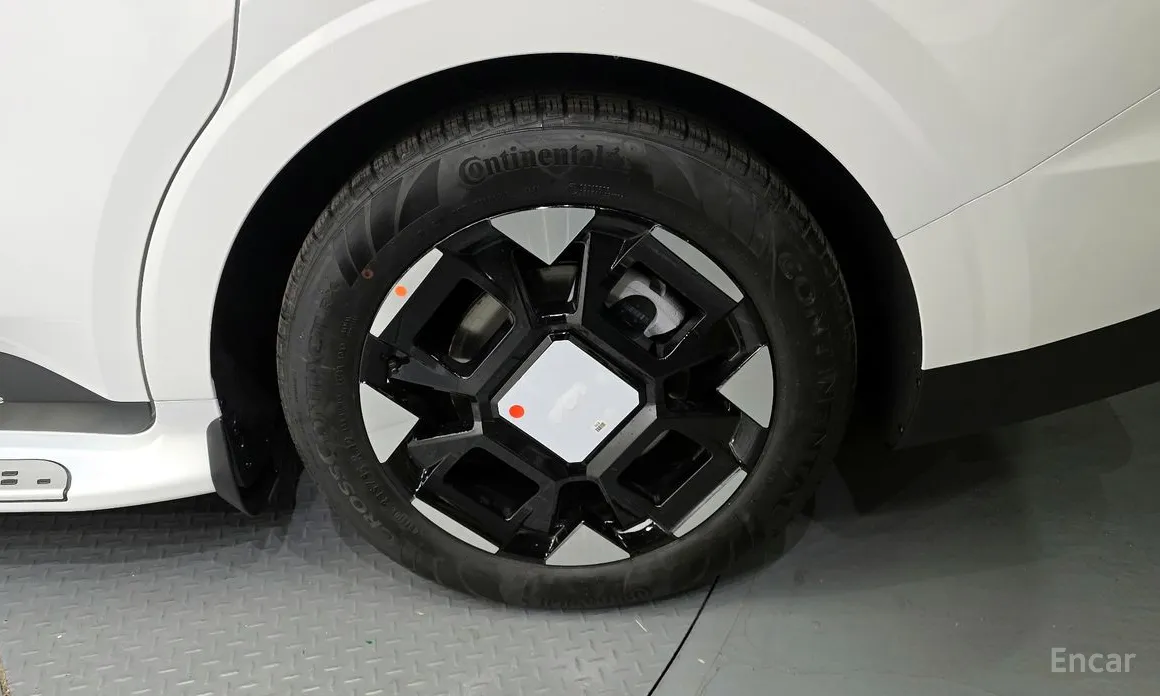 Kia Carnival 2023 HEV 9-Seater Hi-Limousine