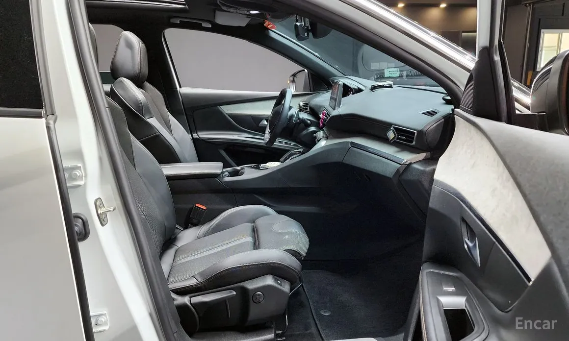 Peugeot 3008 2017 1.2 Pure Tech GT Pack