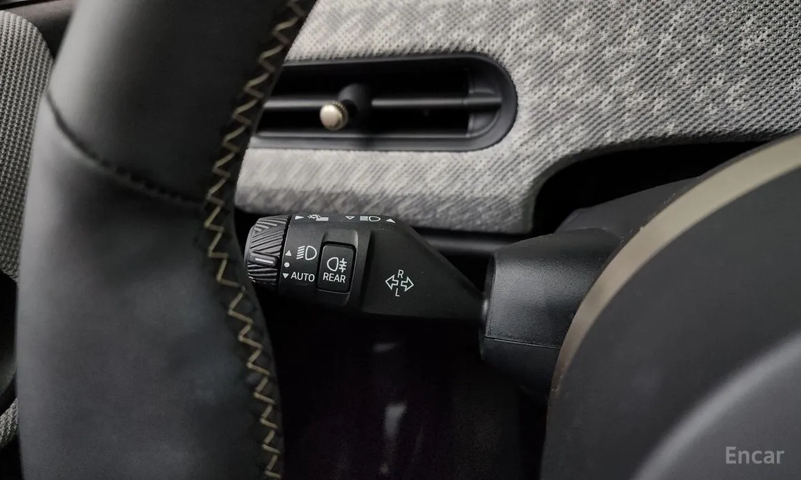 Mini Cooper 2024 Favoured