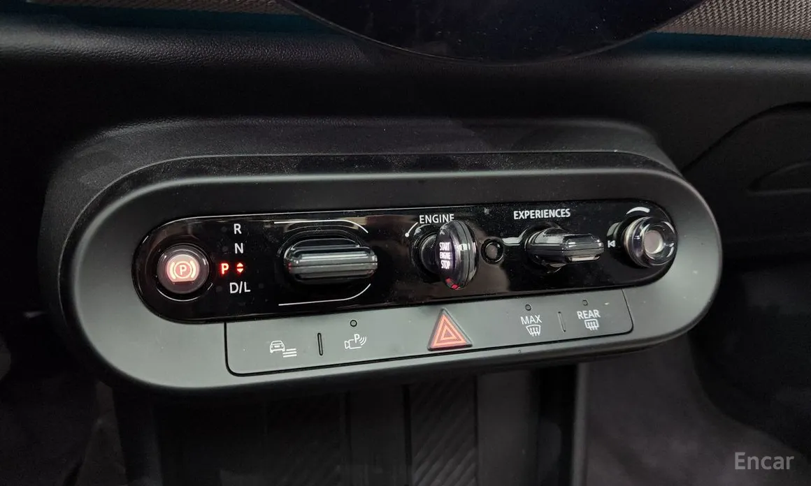 Mini Cooper 2024 Favoured