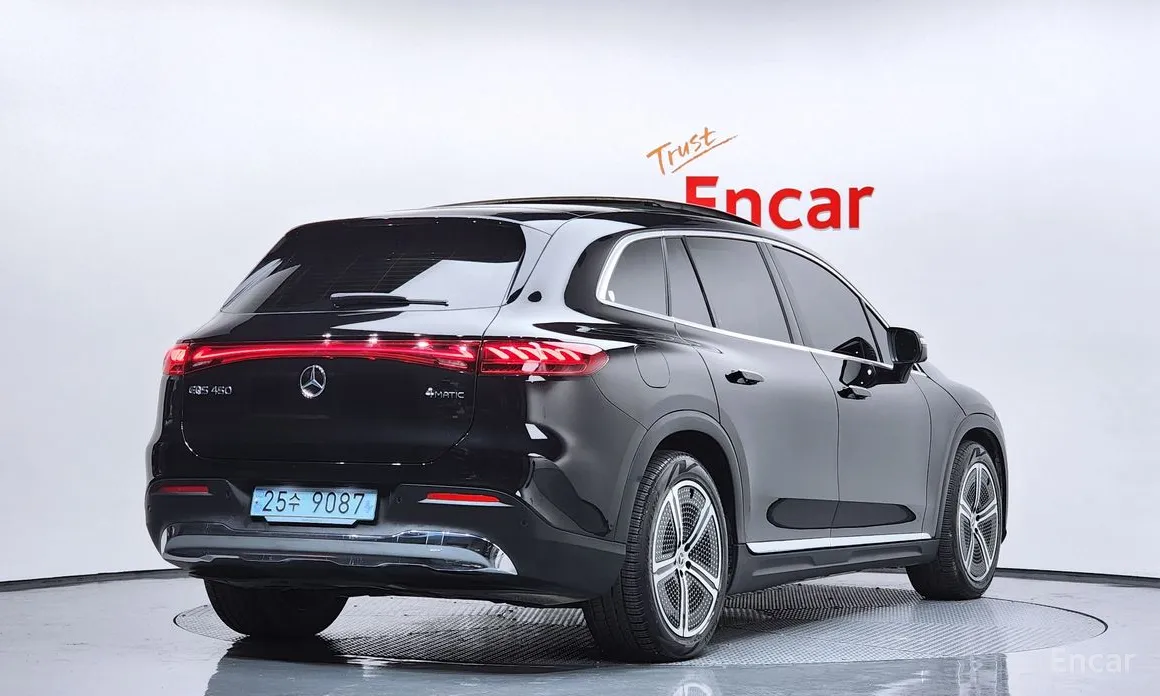 2023 Mercedes-Benz EQS