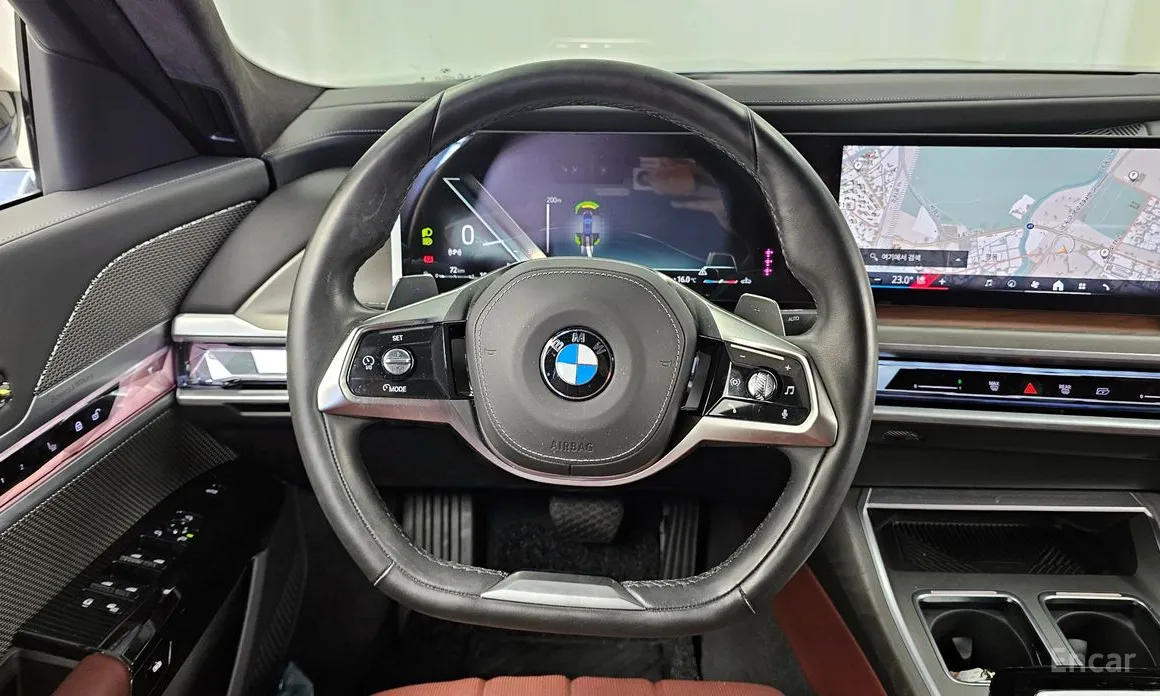 BMW 7 Series 2022 740i sDrive Design Pure Excellence