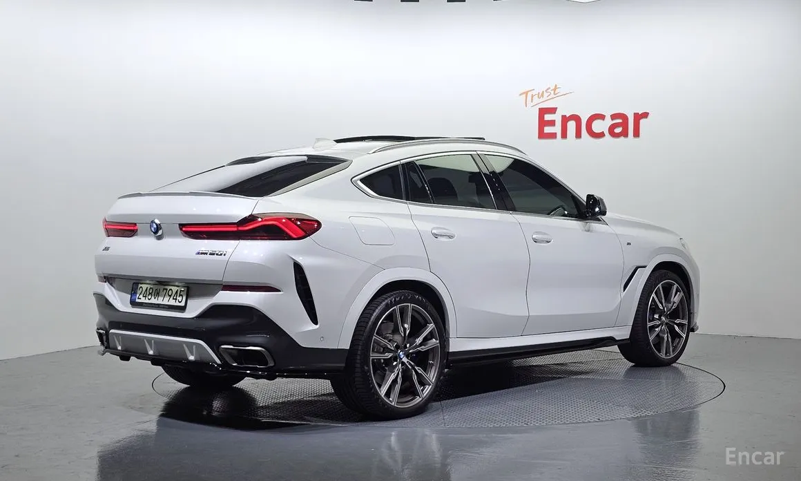 BMW X6 2020 M50i