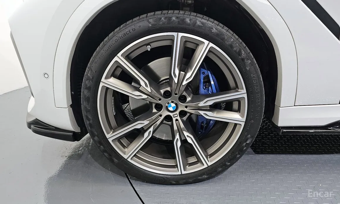 BMW X6 2020 M50i
