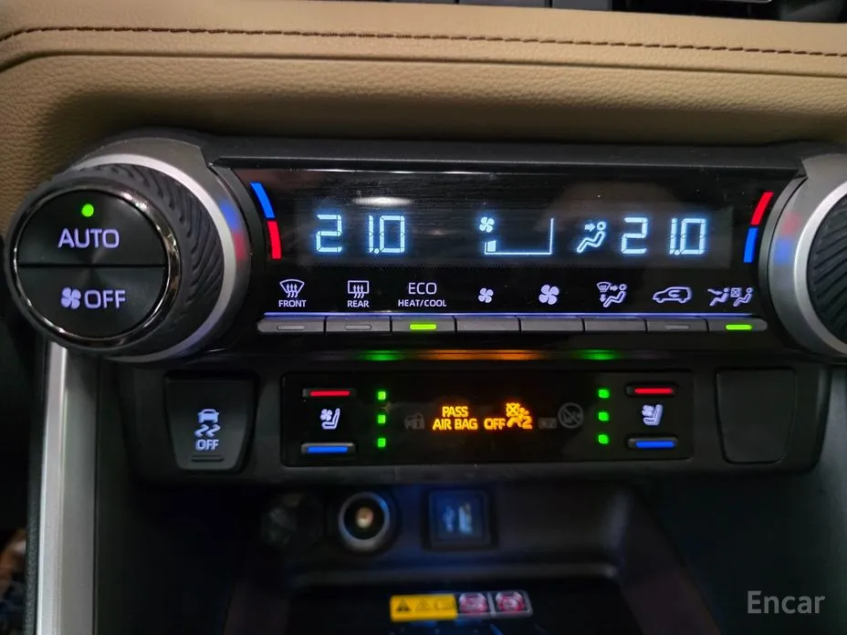 Toyota RAV4 2019 2,5 4WD Hybrid LTD