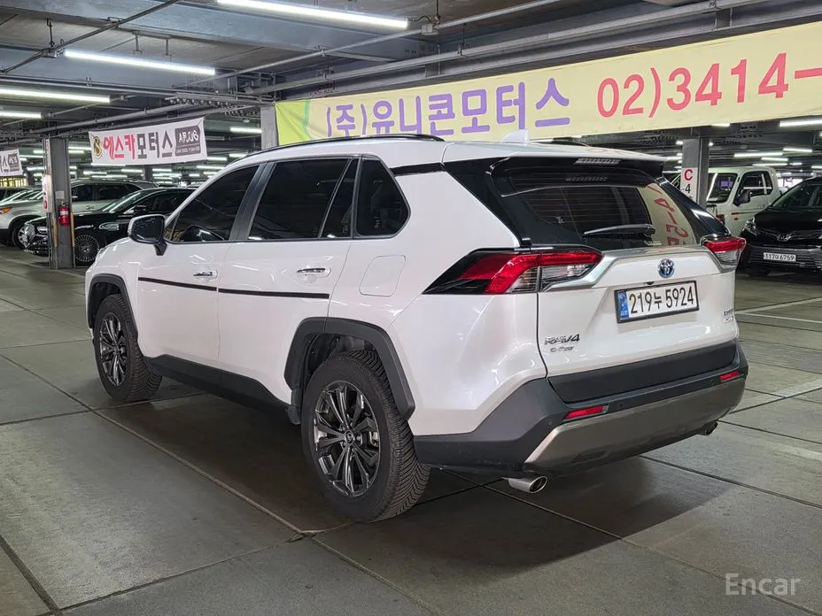 Toyota RAV4 2019 2,5 4WD Hybrid LTD